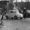 Aranjuez, 11-4-1971.- Un guardia urbano dirige el tráfico en la carretera N-4, a su paso por el casco urbano de Aranjuez, en la Operación Retorno de las vacaciones de Semana Santa. EFE/ps/ARCHIVO.