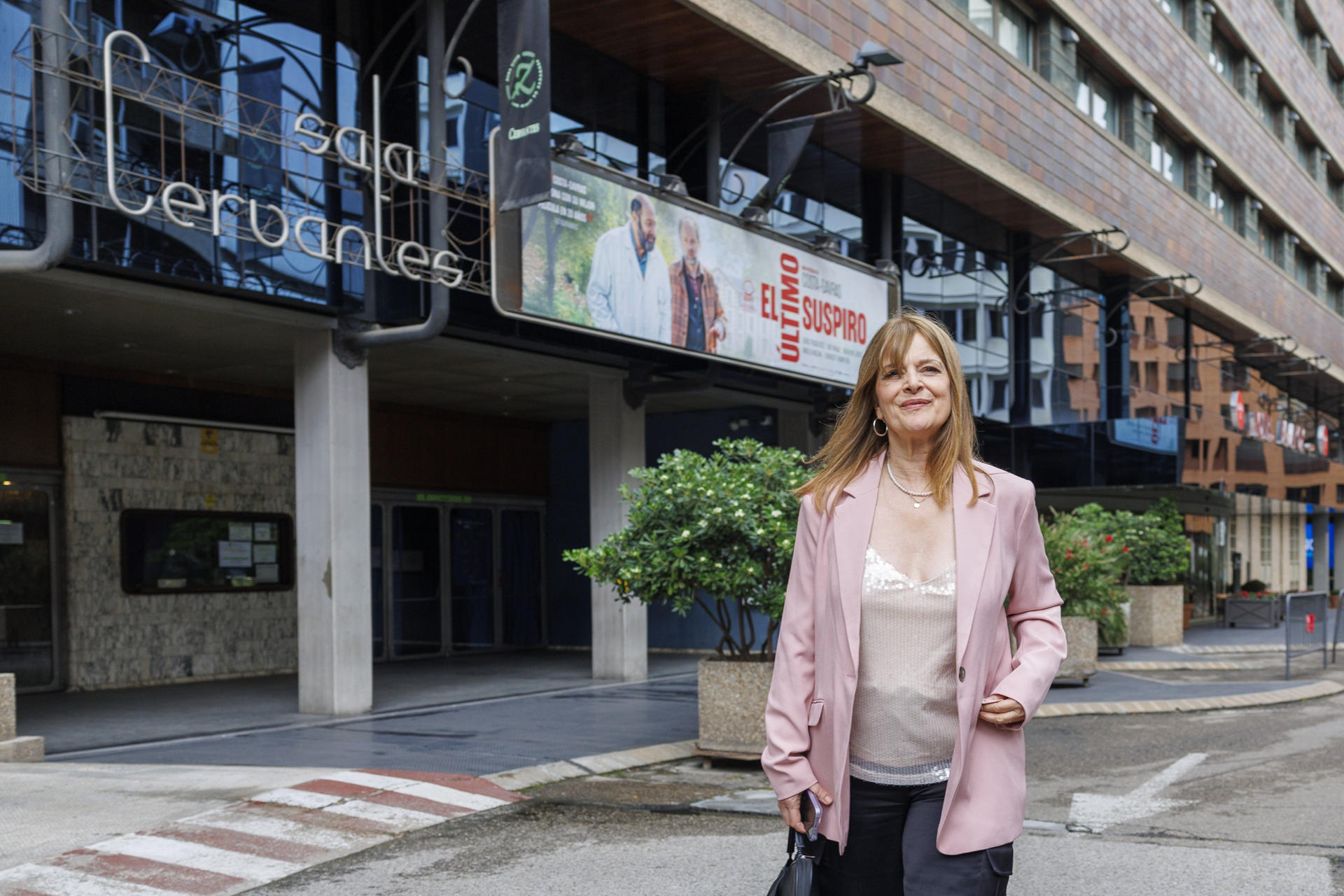 La actriz alemana Nastassja Kinski posa durante una entrevista con la agencia EFE en Zaragoza. Kinski (Berlín, 1961) ha reconocido que durante su prolífica carrera temprana hubo varias ocasiones en las que, a menudo, no la tomaban en serio a causa de su corta edad y ha considerado que si no hubiera sido por 'Paris, Texas', quizá no estaría viva. EFE/Javier Cebollada