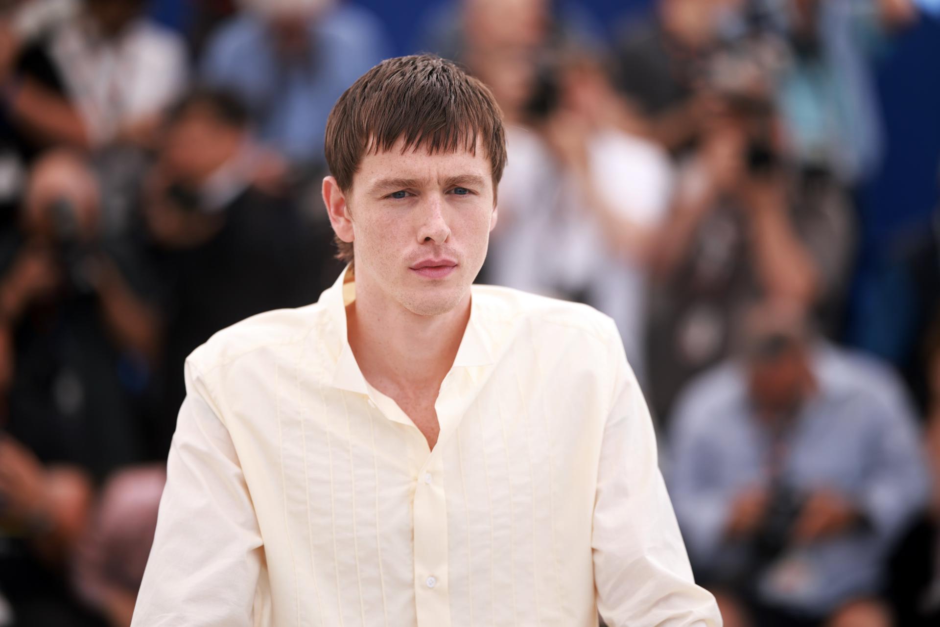 El actor británico Harris Dickinson, presentó este sábado 'Urchin', su ópera prima como director, dentro de la sección Una cierta mirada del Festival de Cannes. EFE/EPA/CLEMENS BILAN