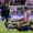 Lionel Messi es marcado por Edier Ocampo (d) y Tristan Blackmon durante el partido en el Chase Stadium en Fort Lauderdale. EFE/EPA/CRISTOBAL HERRERA-ULASHKEVICH