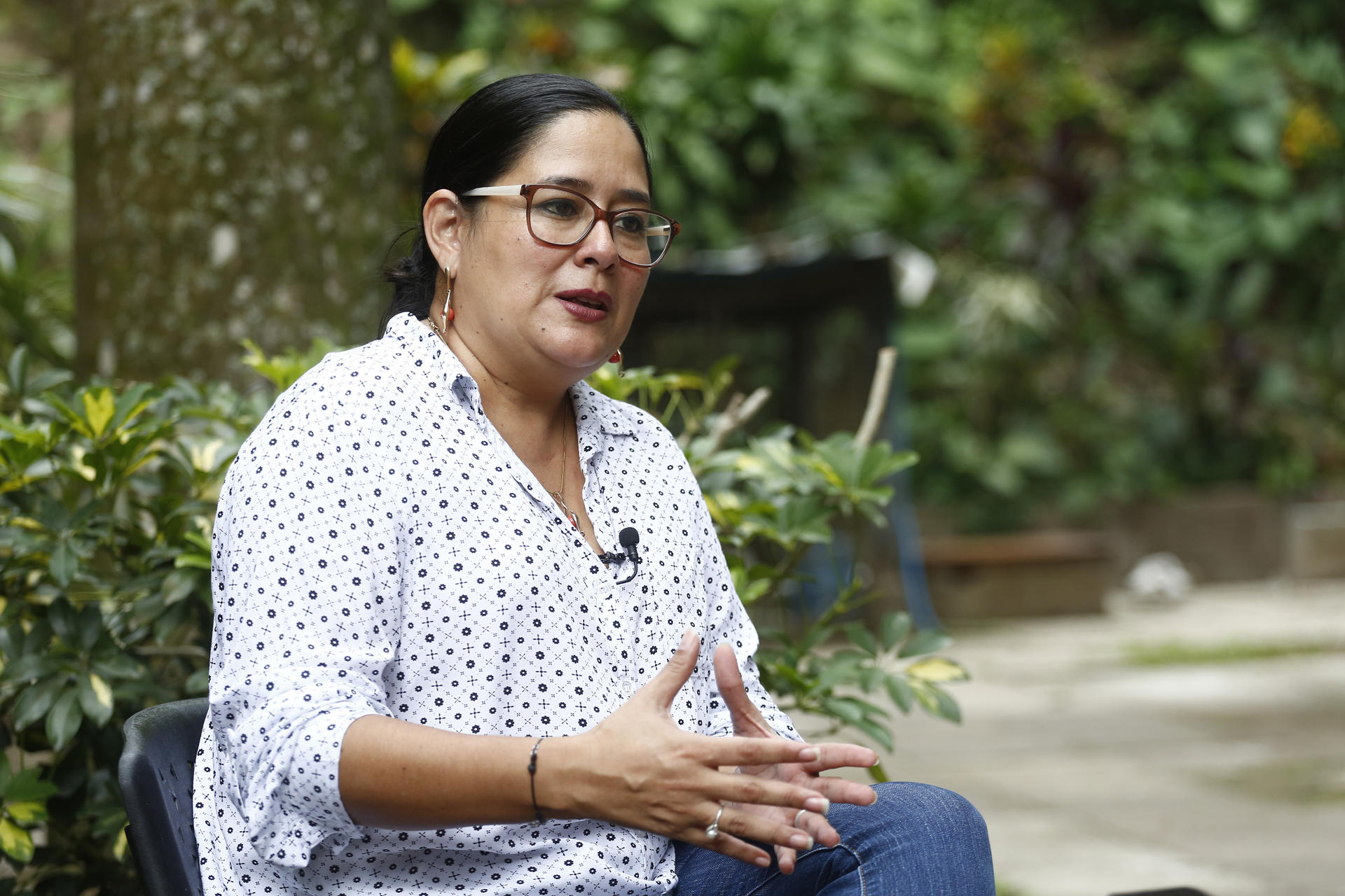 Fotografía de archivo de la jefa del área Anticorrupción y Justicia de la organización Cristosal, la salvadoreña Ruth López. EFE/Rodrigo Sura /ARCHIVO