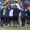 Los jugadores y el equipo técnico del Valencia celebran la victoria, al término del partido de LaLiga de fútbol que UD Las Palmas y Valencia CF han disputado en el Estadio de Gran Canaria. EFE/Elvira Urquijo