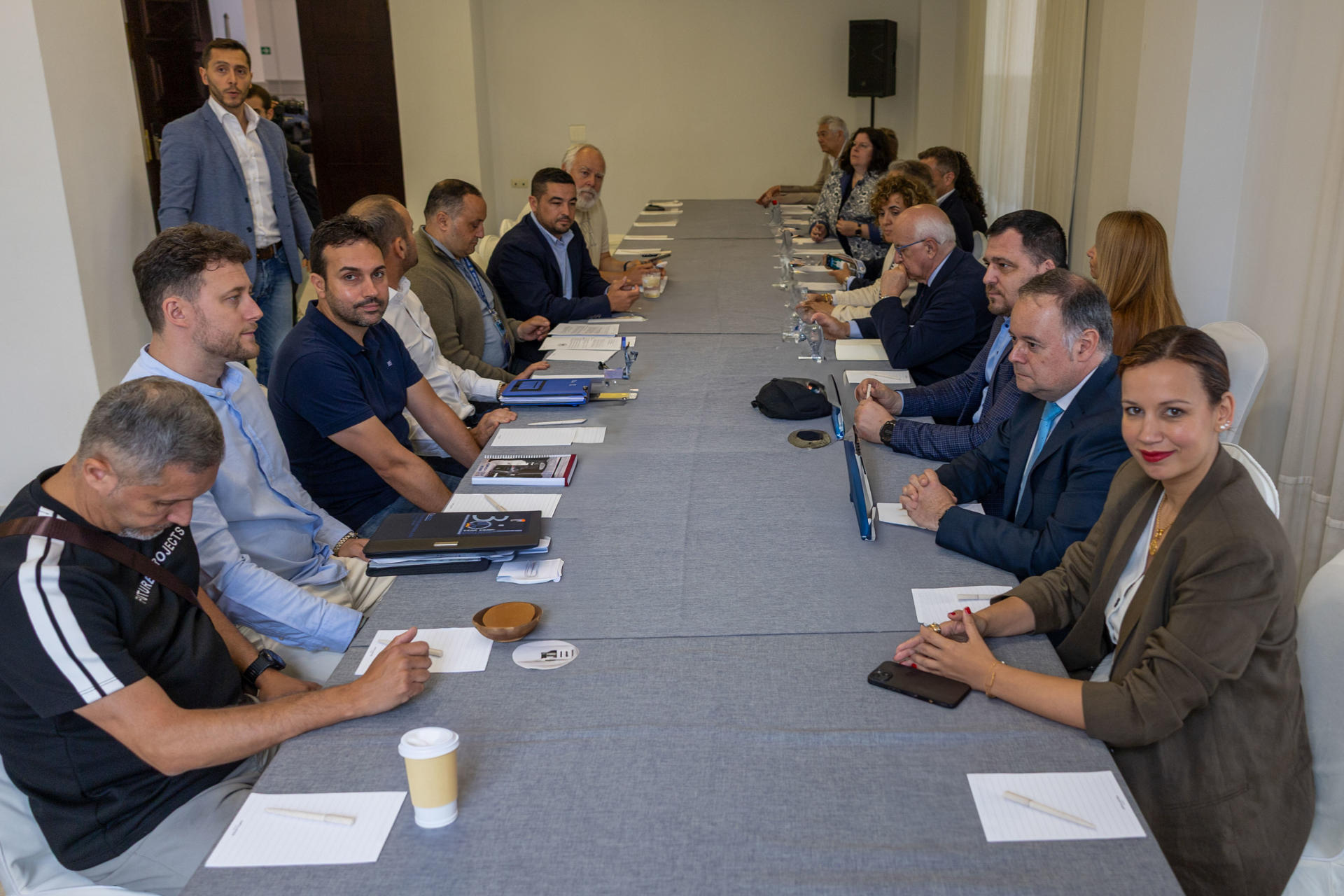 Tres sindicatos de la Policía Nacional y una asociación de la Guardia Civil han alertado este viernes del grave riesgo que puede suponer la nueva frontera inteligente de Melilla para la frontera sur de la Unión Europea en materia de inmigración irregular, narcotráfico y terrorismo yihadista.-EFE/ Giner