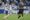 Maher Carrizo (i) de Vélez disputa un balón con Iván Leguizamón de Olimpia en un partido de la fase de grupos de la Copa Libertadores. EFE/ Luciano González