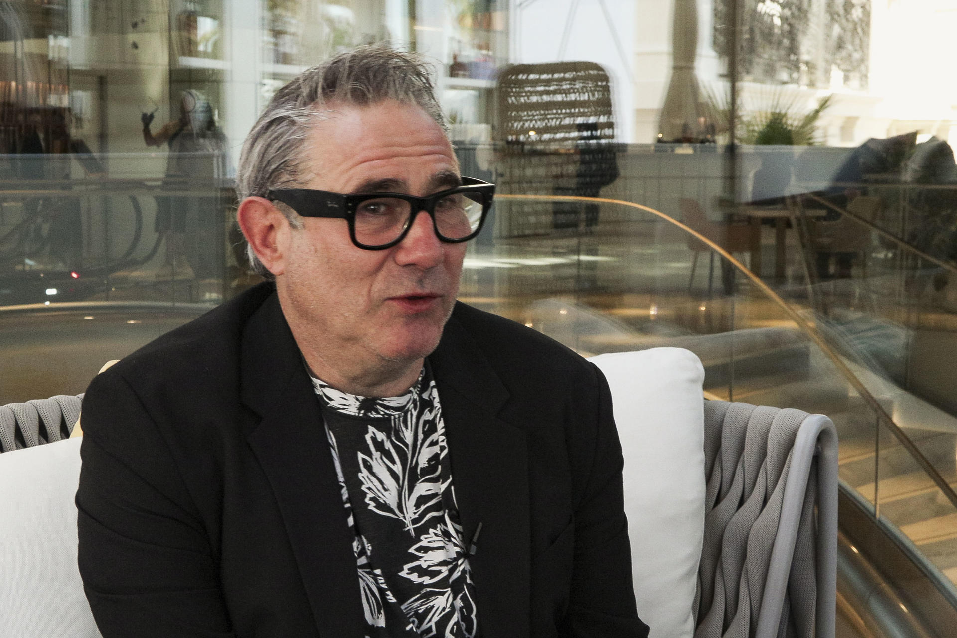 El actor Sergi López, protagonista de la película 'Sirat', que presenta el cineasta español Oliver Laxe en la competición oficial del Festival de Cannes, durante una entrevista con EFE en Cannes. EFE/Edgar Sapiña Manchado