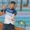El tenista británico Jack Draper en acción ante el italiano Matteo Arnaldi durante el partido de cuartos de final del Mutua Madrid Open que disputan este jueves en las instalaciones de la Caja Mágica en Madrid. EFE/ Chema Moya