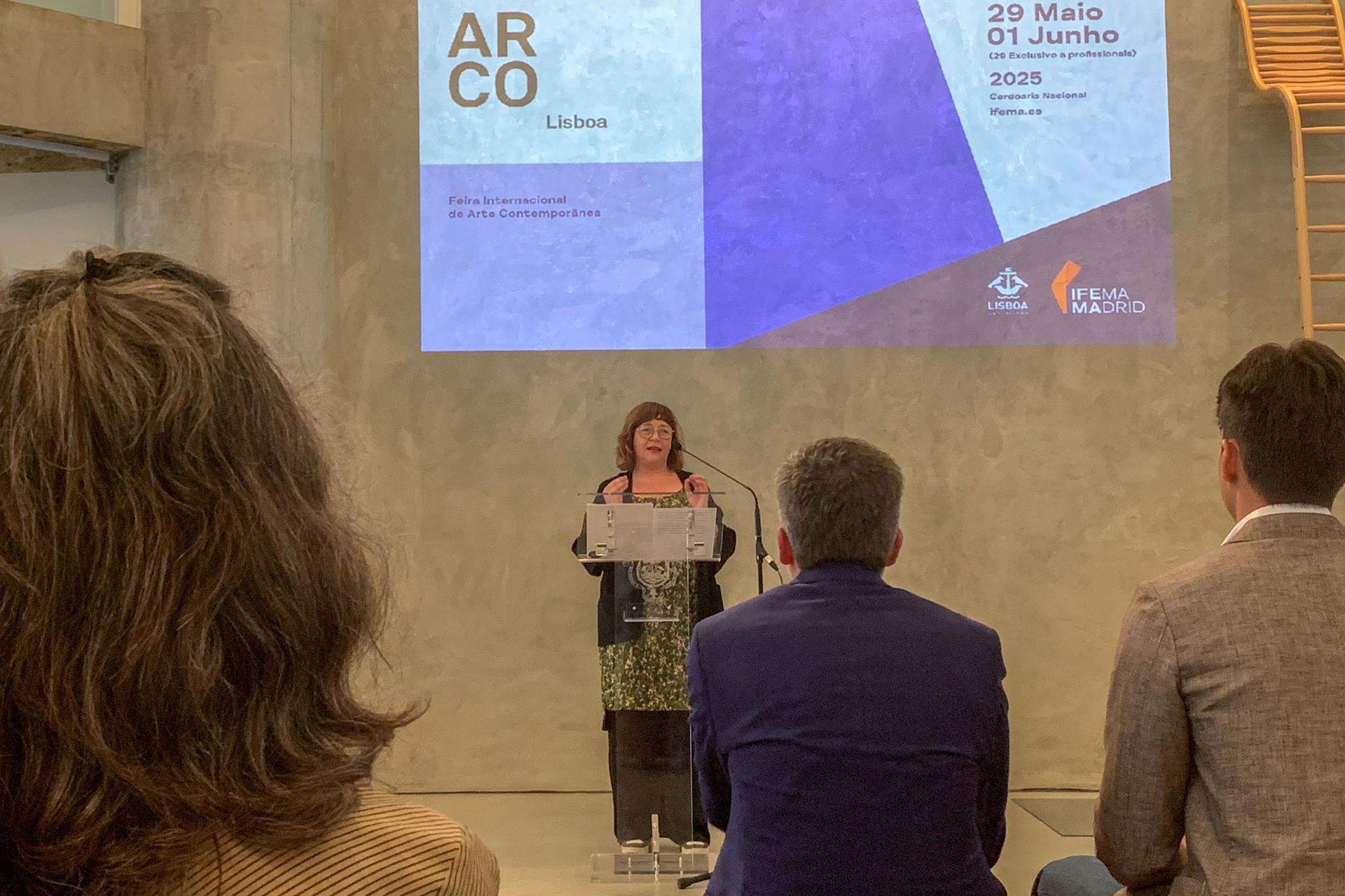 - La directora de la feria de arte contemporáneo ARCOlisboa, Maribel López, interviene este lunes en Lisboa (Portugal) durante la presentación de la feria, que inicia hoy la cuenta atrás con la presentación oficial de su octava edición, con la que busca reafirmarse como una de las mayores citas artísticas de la capital lusa y atraer al público joven. EFE/ Carlos Caselles