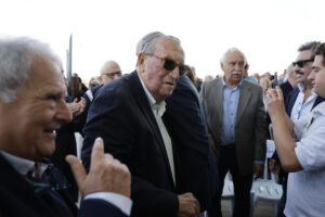 El expresidente de la Diputación de Castellón Carlos Fabra (c). EFE/Ana Escobar