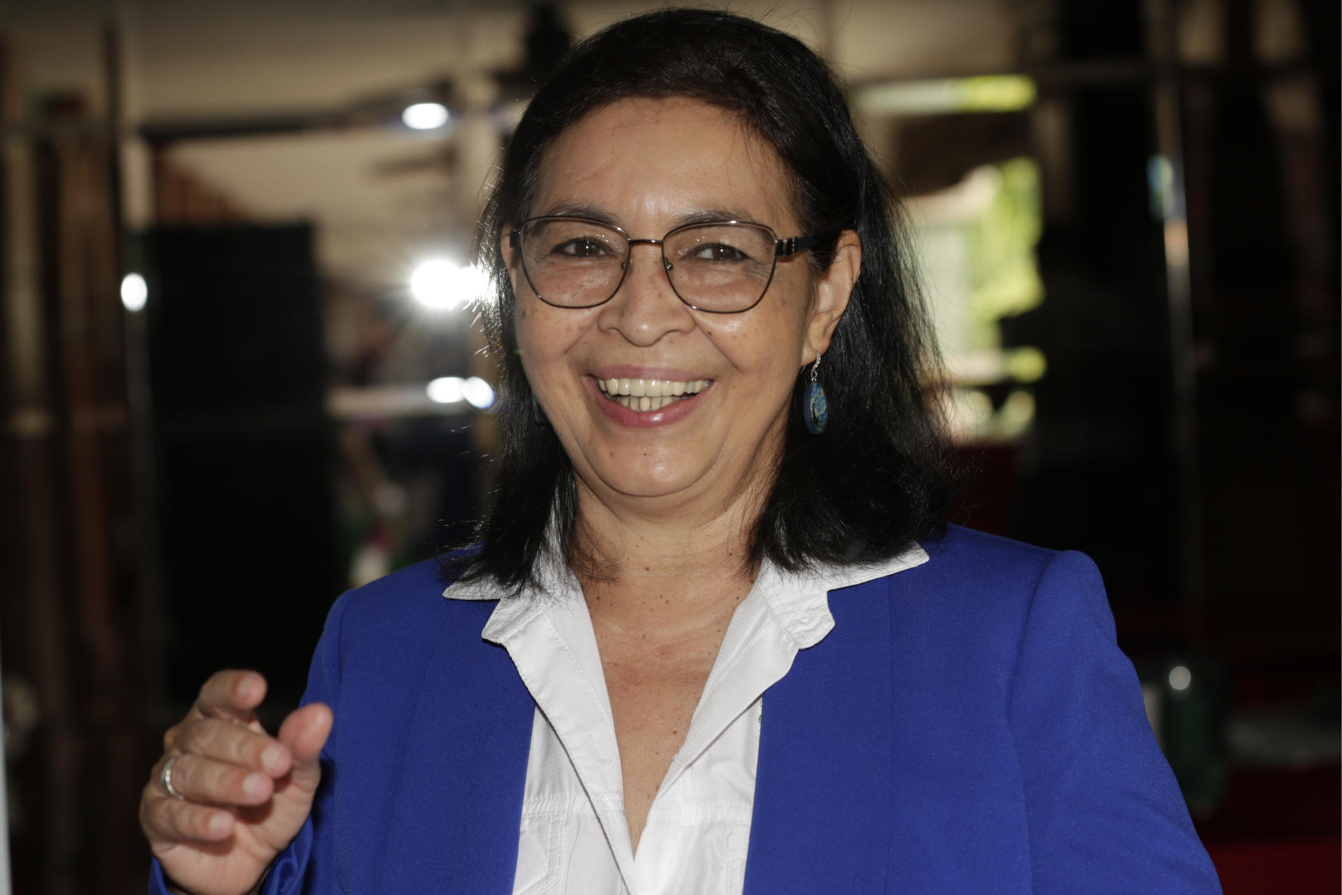 La representante de Oxfam en Honduras, Daisy Ávila, fue captada este jueves, 15 de mayo, durante una entrevista con EFE, en Tegucigalpa (Honduras). EFE/Gustavo Amador