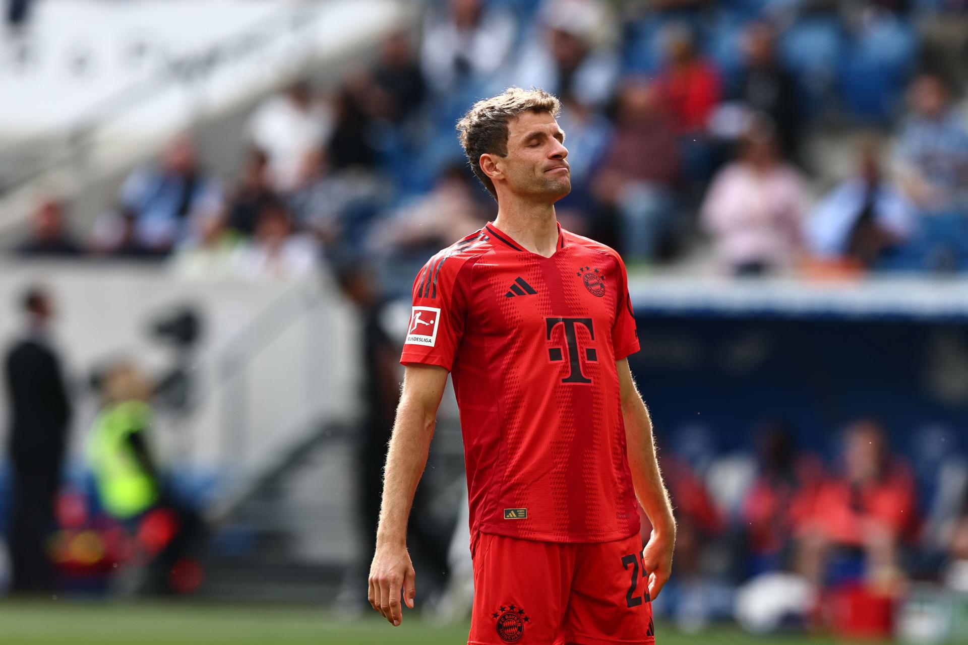 Thomas Müller durante el último partido de la temporada que han jugado TSG Hoffenheim y FC Bayern Munich, en Sinsheim, (Alemania. EFE/EPA/ANNA SZILAGYI