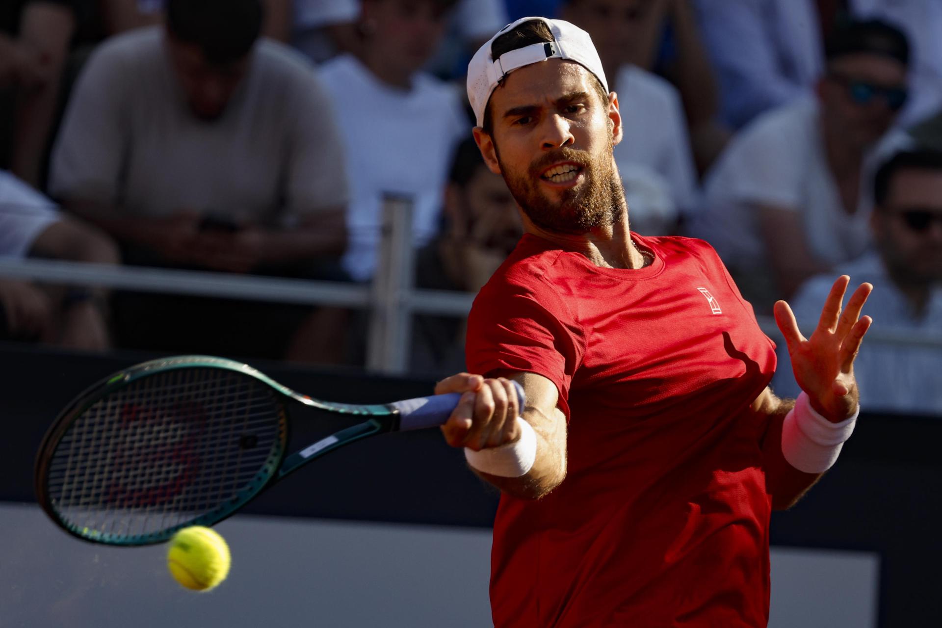 El ruso Karen Khachanov en la tercera ronda del Masters 1.000 de Roma.. EFE/EPA/FABIO FRUSTACI