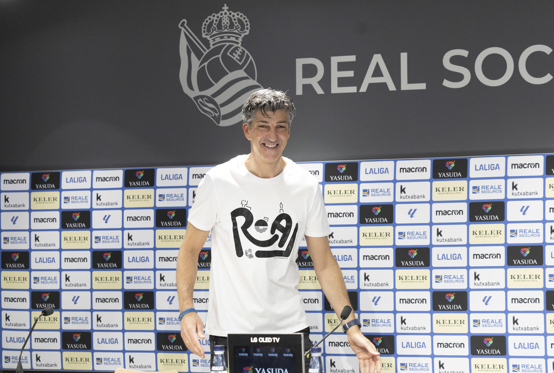 El entrenador de la Real Sociedad, Imanol Alguacil en foto de archivo de Javier Etxezarreta. EFE