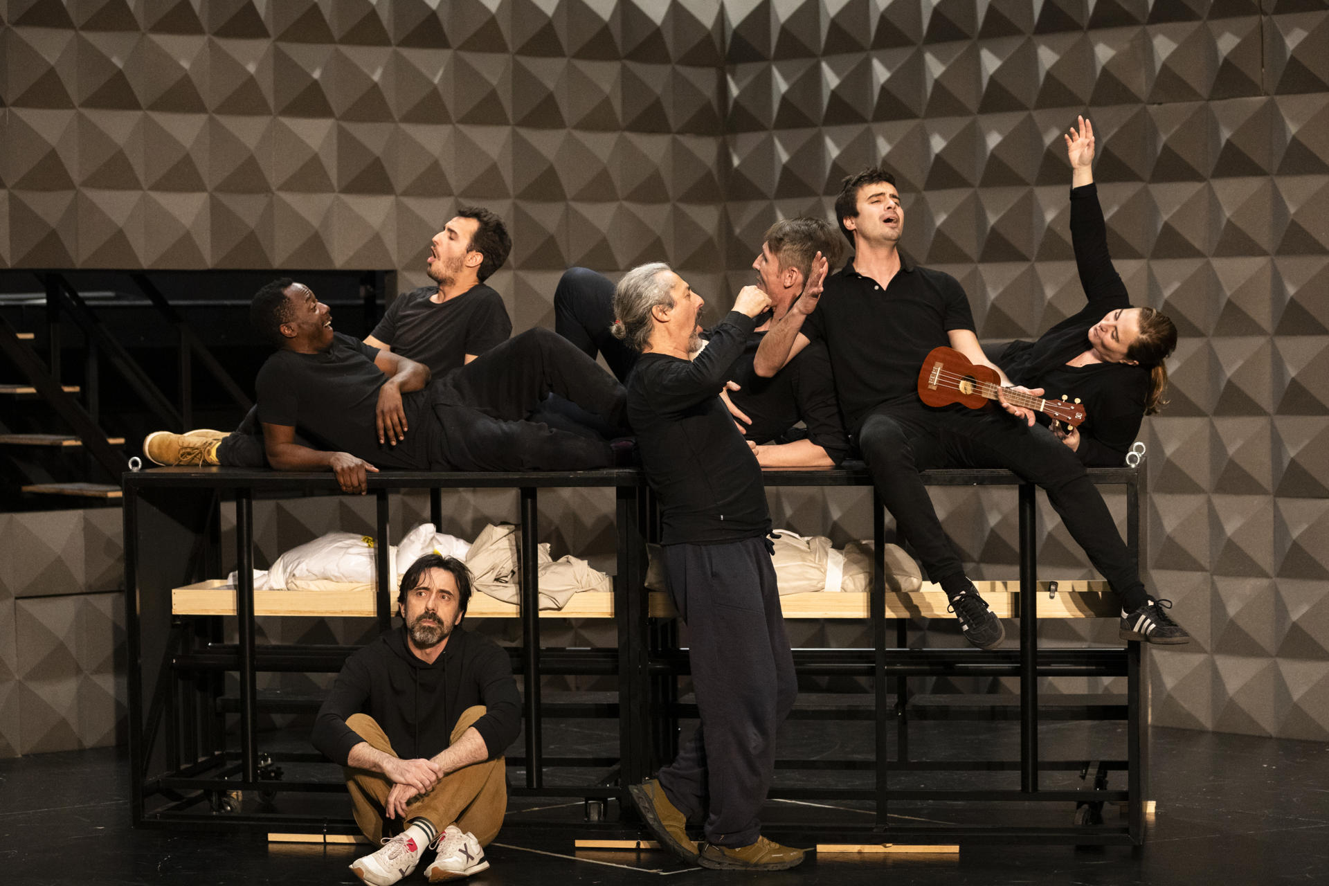 Imagen del elenco de 'La patética'. EFE/ Inma Tapia.