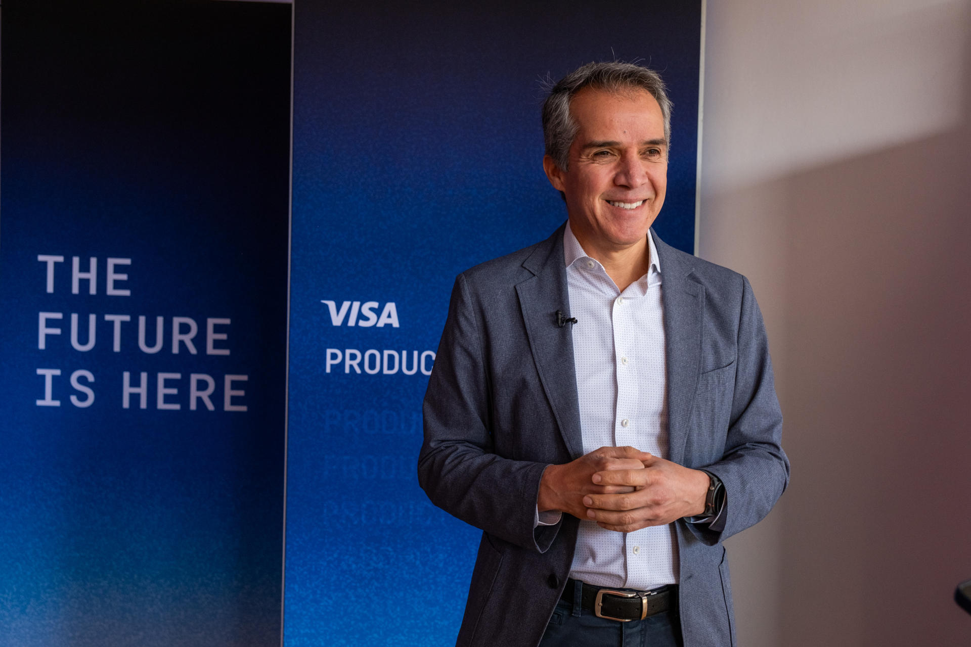 El CEO de Visa en LATAM, Eduardo Coello, habla con la prensa en la conferencia Visa Global Product Drop en The Midway en San Francisco, California (Estados Unidos). EFE/ Camille Cohen