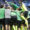 Los jugadores del Betis celebran el gol de la victoria anotado por Antony dos Santos durante el partido de la jornada 34 de LaLiga EA Sports que RCD Espanyol y Real Betis Balompié disputaron en el RCDE Stadium de Cornellá de Llobregat (Barcelona). EFE/Andreu Dalmau