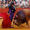 El torero Morante de la Puebla durante el festejo de la Feria de Abril en la plaza de la Maestranza, en Sevilla. EFE/ Julio Muñoz