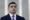 El líder del partido ultranacionalista AUR, George Simion, asiste a una conferencia de prensa con periodistas de medios extranjeros celebrada en el exterior del Palacio del Parlamento, con motivo de las repetidas elecciones presidenciales, primera ronda, en Bucarest, Rumanía, 04 de mayo de 2025. 
EFE/EPA/ROBERT GHEMENT
