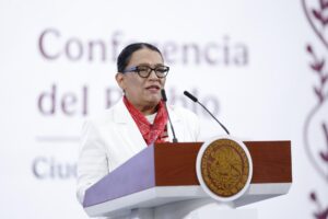 La secretaria de Gobernación, Rosa Icela Rodríguez, habla durante una rueda de prensa en Palacio Nacional de Ciudad de México (México). Archivo. EFE/ Sáshenka Gutiérrez
