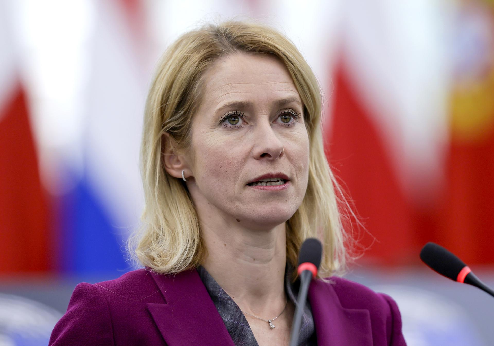 La Alta Representante de la Unión Europea para Asuntos Exteriores y Política de Seguridad, Kaja Kallas, habla durante un debate sobre 'Proteger el derecho de Groenlandia a decidir su propio futuro y mantener el orden mundial basado en normas' en una sesión del Parlamento Europeo en Estrasburgo, Francia, el 06 de mayo de 2025. El actual período de sesiones se extiende del 05 al 08 de mayo de 2025. (Francia, Groenlandia, Estrasburgo) EFE/EPA/RONALD WITTEK