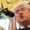 El presidente estadounidense, Donald Trump, anunció que como parte del acuerdo comercial recién alcanzado con Reino Unido, Londres eliminará "numerosas barreras no arancelarias" que permitirán un mayor acceso al mercado británico de productos agrícolas y químicos estadounidenses. EFE/EPA/SAMUEL CORUM / POOL