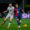 El defensa del F.C. Barcelona Iñigo Martínez (d) disputa un balón con el delantero del Osasuna Raúl García durante el partido de LaLiga entre FC Barcelona y CA Osasuna en el Estadio Olímpico de Montjuic. EFE/ Alejandro Garcia