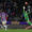 El portero alemán del Barcelona Marc-André ter Stegen (d) durante el partido de LaLiga de fútbol que Real Valladolid y FC Barcelona disputaron en el estadio José Zorrilla. EFE/R. García