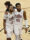 El escolta de los Cleveland Cavaliers Donovan Mitchell (d), junto al alero Darius Garland (i). EFE/ David Maxwell
