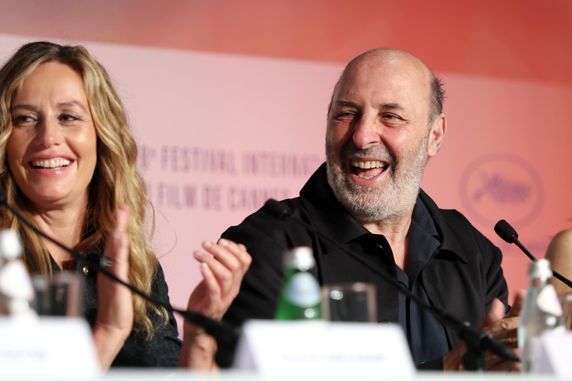Cecile de France y Cedric Klapisch durante la rueda de prensa de 'La Venue de L'avenir' en el Festival de Cannes. EFE/EPA/MONICA SCHIPPER / POOL *** Local Caption ***