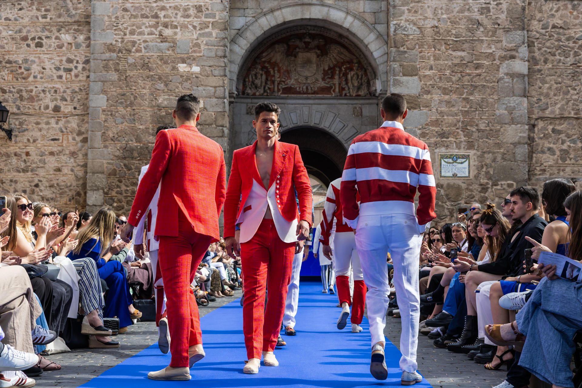 La segunda edición de 'Castilla-La Mancha es Moda' concluye con un desfile de Ulises Mérida, Raquel López, Carmen Alba y Félix Ramiro este jueves, en Toledo. EFE/ Ángeles Visdómine