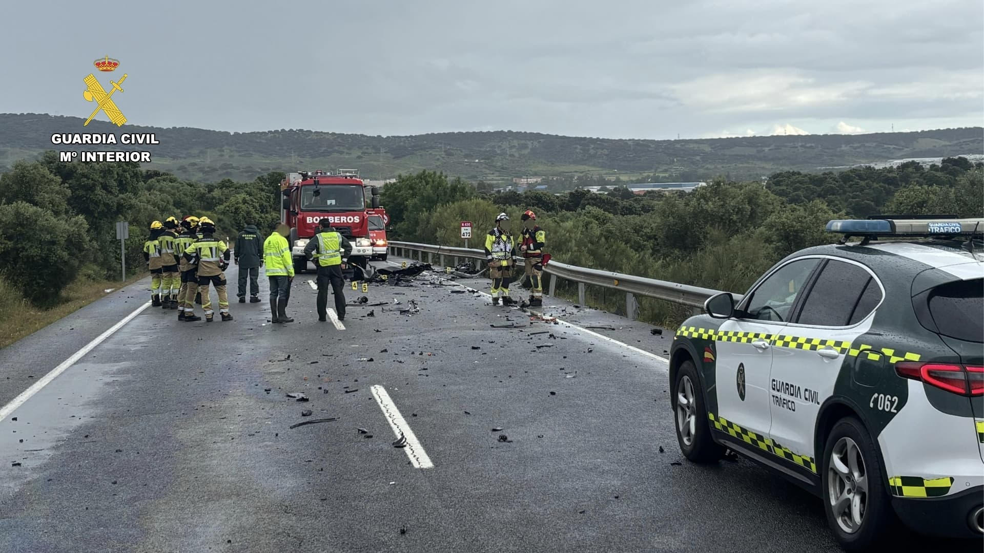 Dos mujeres y dos hombres han fallecido y otro varón ha resultado herido de carácter menos grave tras una colisión frontal entre dos turismos, este viernes, en la carretera N-630, en el término municipal de Plasencia (Cáceres), han informado la Guardia Civil y el Centro Coordinador de Emergencias 112 de Extremadura. EFE/ Guardia Civil / Ministerio Del Interior SOLO USO EDITORIAL SOLO DISPONIBLE PARA ILUSTRAR LA NOTICIA QUE ACOMPAÑA (CRÉDITO OBLIGATORIO)
