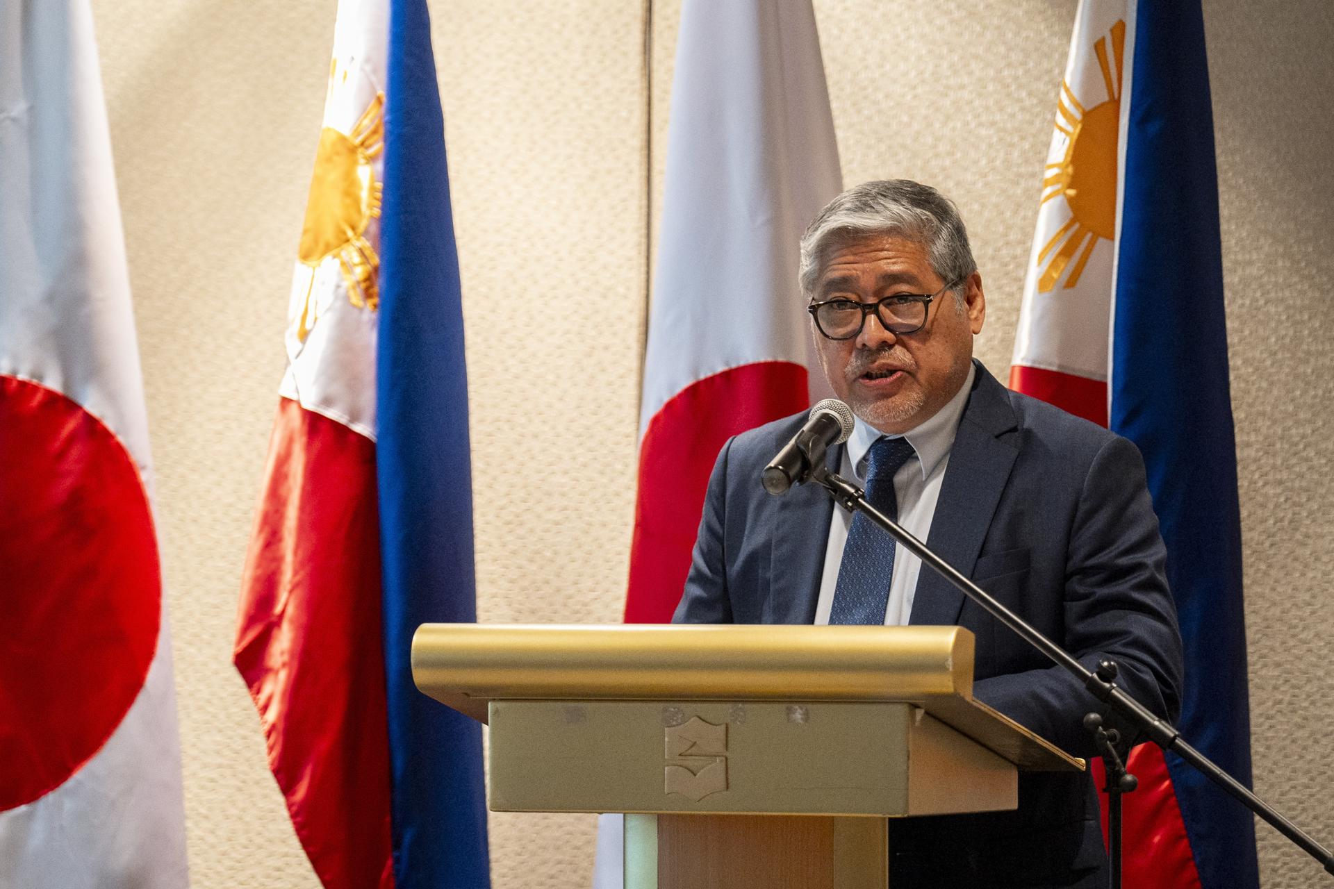 Fotografía de archivo del ministro de Asuntos Exteriores de Filipinas, Enrique Manalo, en Manila (Filipinas) EFE/Lisa Marie David/Pool