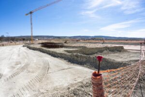 Imagen de archivo de los terrenos donde se ubicará la infraestructura del acelerador de partículas (IFMIF-DONES), en el municipio granadino de Escúzar. EFE/Miguel Ángel Molina