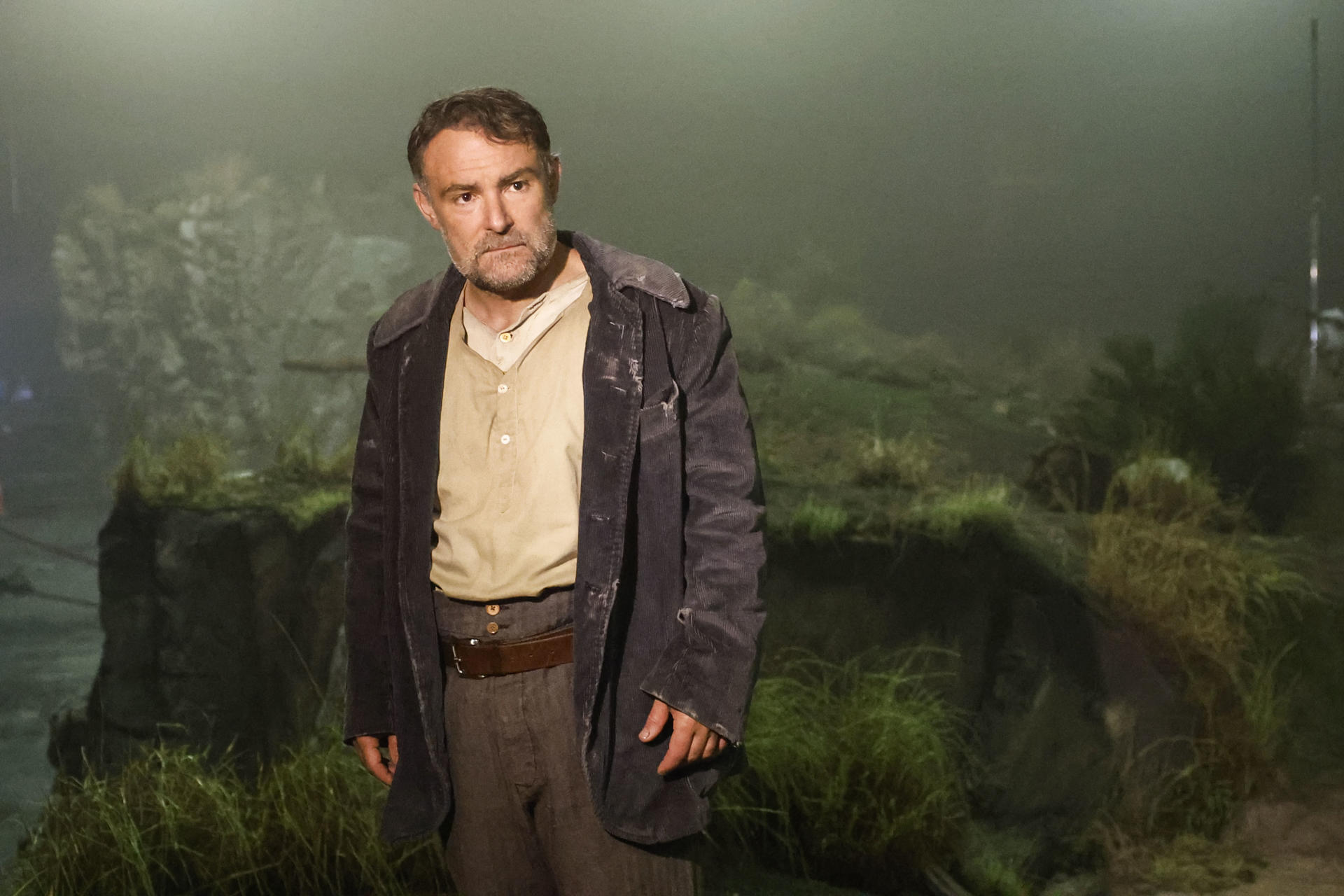 El realizador Igor Legarreta rueda en Bilbao el largometraje 'Inurri itsuak', una adaptación de la novela de Ramiro Pinilla 'Las ciegas hormigas', de la que hablan con EFE su director y los protagonistas, Itziar Ituño y Urko Olazabal. EFE/ Miguel Toña