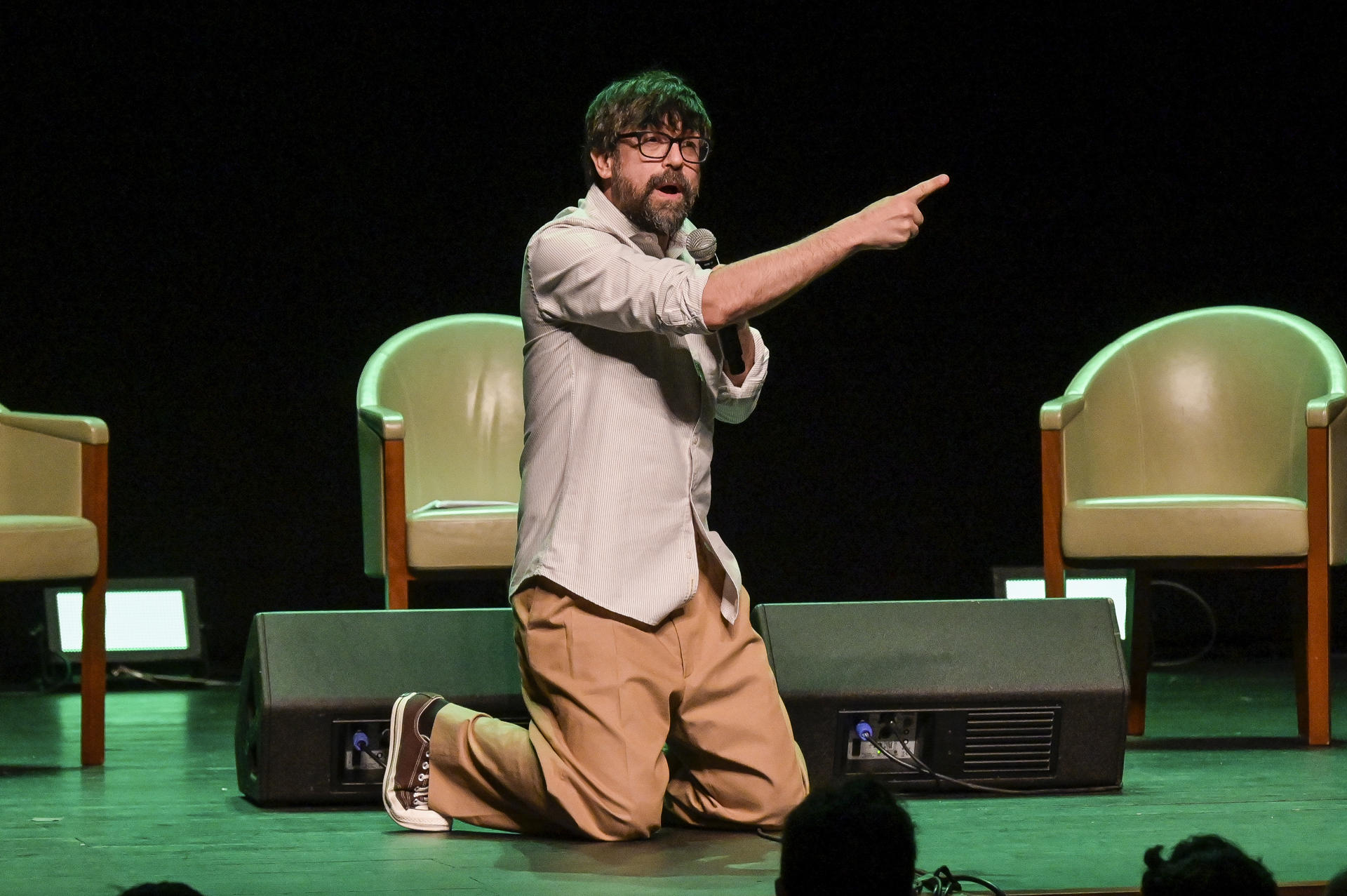 El humorista Luis Piedrahita actúa durante el Encuentro Mundial de Humorismo este viernes, en A Coruña (Galicia). EFE/ Moncho Fuentes