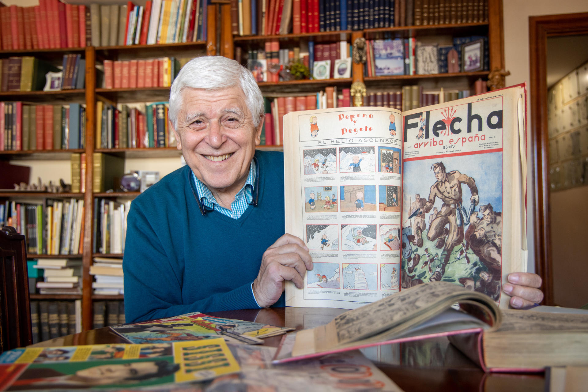 El coleccionista e investigador de cómic Fernando Rodil ha explicado a EFE que, en la actualidad, en España, -se está creando un público más fiel y más exigente, que elige, acude a la librería y no compra cualquier cosa-, sino que -escoge un tema, un autor o un guionista-. La década de los años 80 del siglo XX fue el bum de las revistas de cómic en España, pero, en la actualidad, "se está creando un público más fiel y más exigente, que elige, acude a la librería y no compra cualquier cosa", sino que "escoge un tema, un autor o un guionista" sobre este género, defiende Rodil. EFE/ Raquel Manzanares