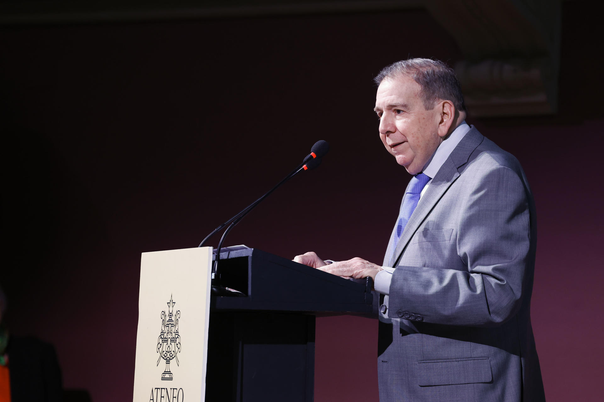 El líder opositor y excandidato presidencial venezolano Edmundo González Urrutia fue captado el pasado 20 de mayo, al participar en el 'Foro Libertad y Democracia', en Madrid (España). EFE/Javier Lizón