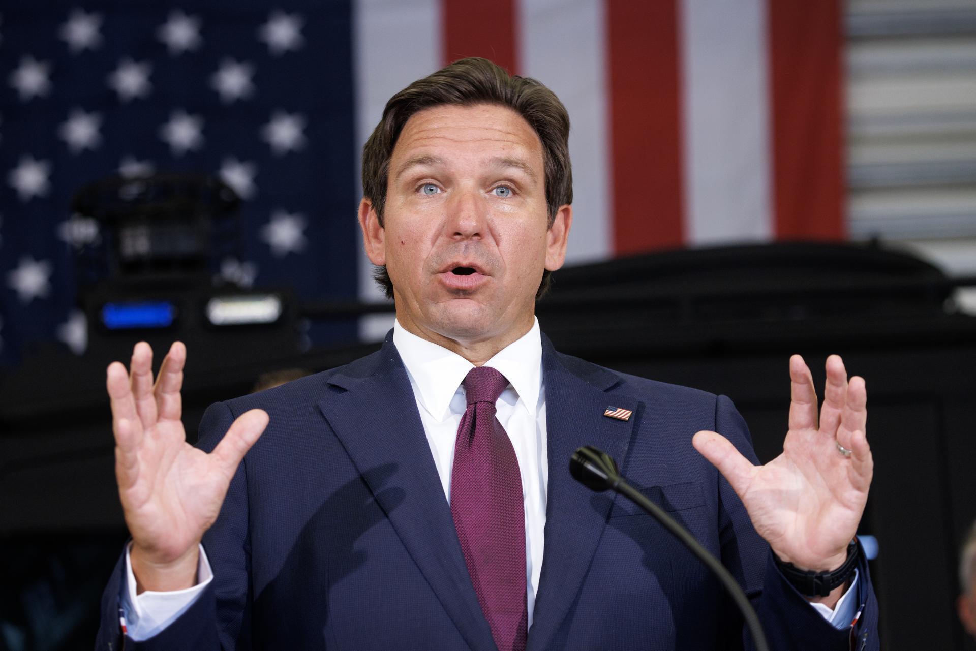 El gobernador de Florida, el republicano Ron DeSantis, en una foto de archivo. EFE/EPA/CRISTOBAL HERRERA-ULASHKEVICH