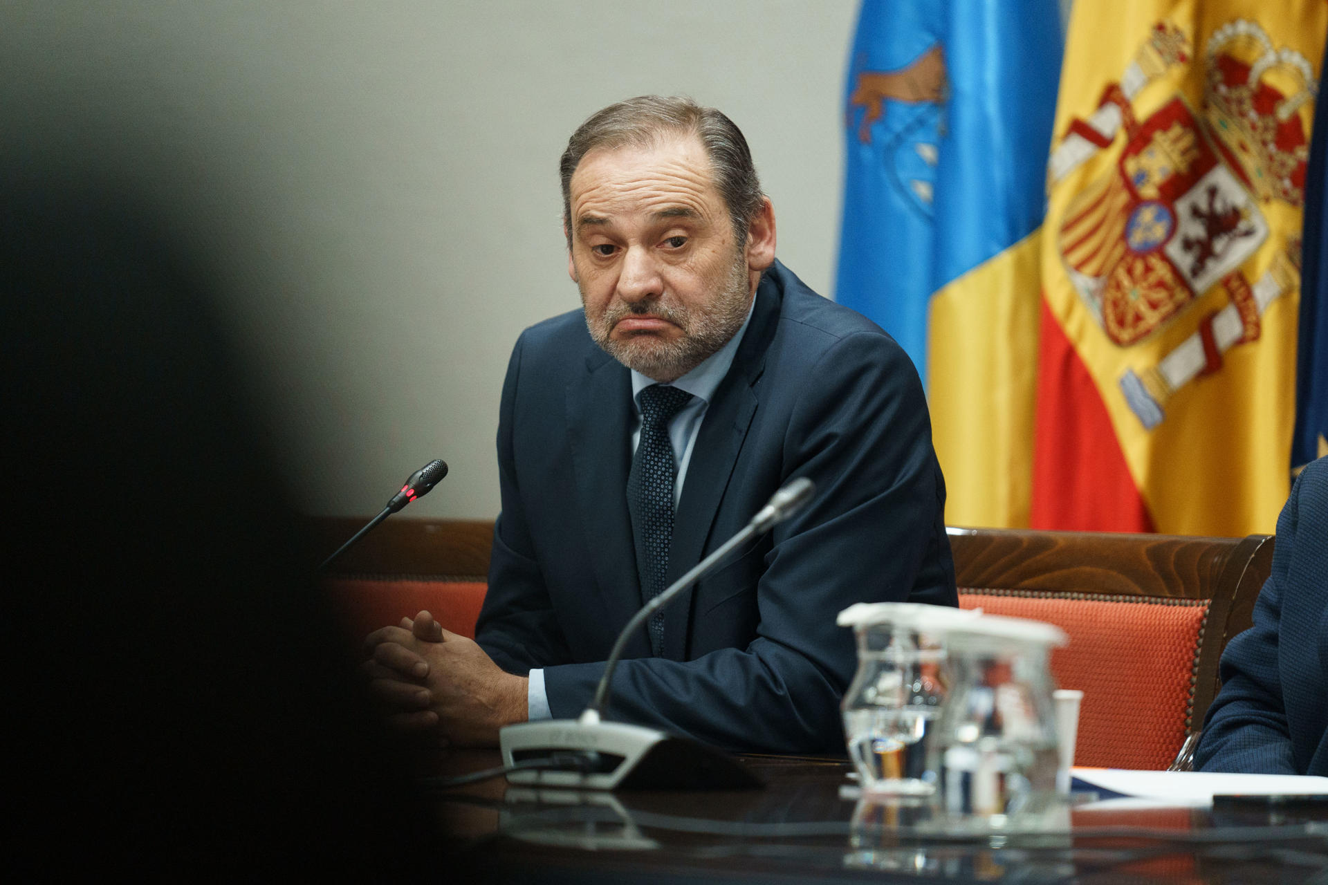 El exministro de Transportes José Luis Ábalos en la comisión de investigación. EFE/ Ramón De La Rocha