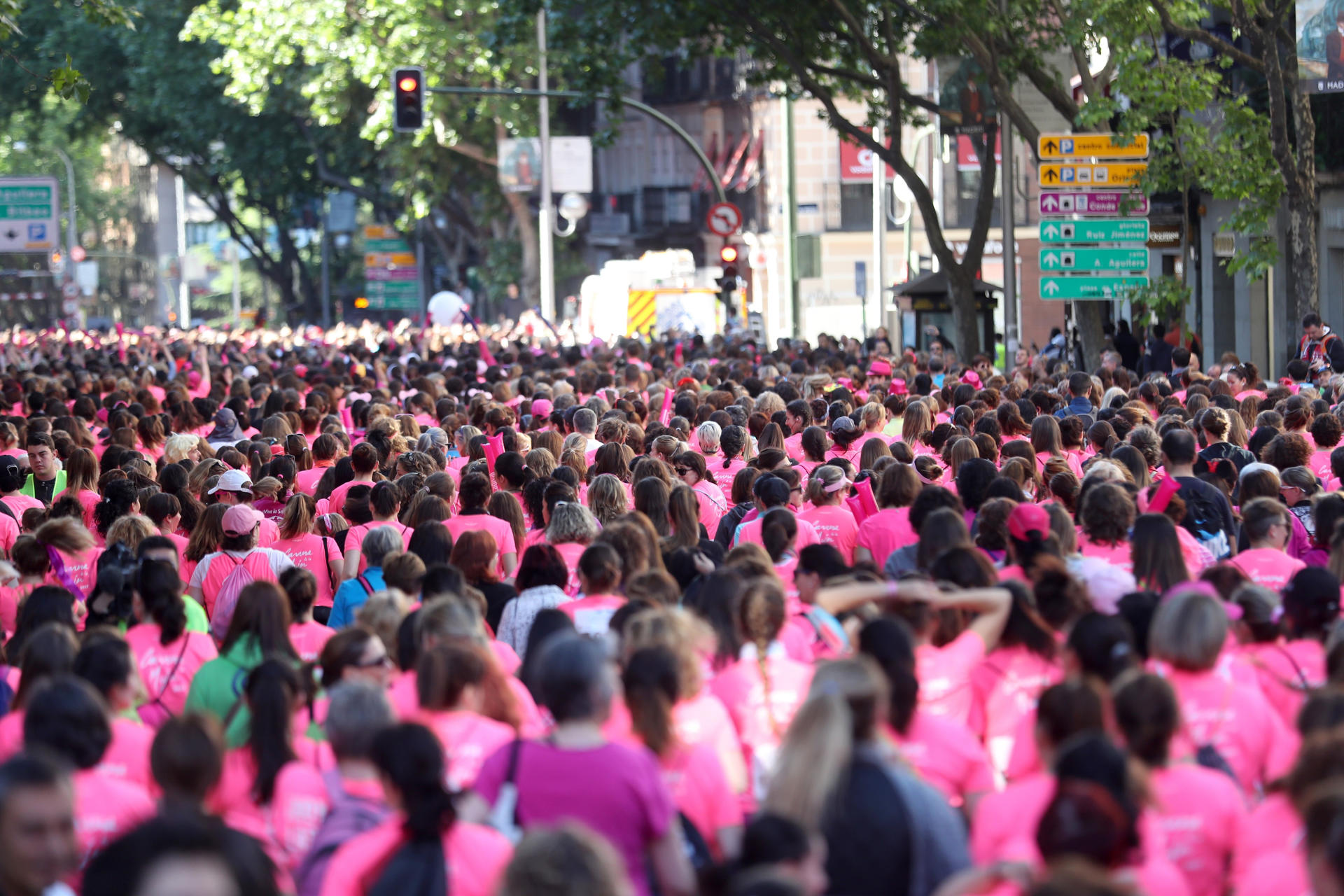 Participantes en la Carrera de la Mujer en Madrid. EFE/Zipi