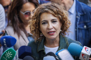 La vicepresidenta primera del Gobierno y ministra de Hacienda, María Jesús Montero en una imagen de archivo. EFE / Julio Muñoz