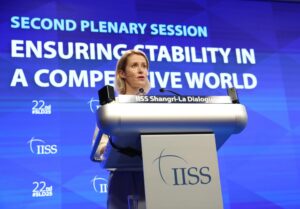 Singapore (Singapore), 31/05/2025.- High Representative for Foreign Affairs and Security Policy and Vice-President of the European Commission Kaja Kallas delivers her speech during the second plenary session of the International Institute for Strategic Studies (IISS) Shangri-la Dialogue Defence Summit in Singapore, 31 May 2025. Defense ministers and officials from 47 countries are gathered in the city state for the IISS Shangri-la Dialogue, an annual high level defence summit in the Asia Pacific region. (Singapur) EFE/EPA/HOW HWEE YOUNG