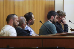 Los cinco acusados de insultar a Vinicius en Valladolid. EFE/Nacho Gallego