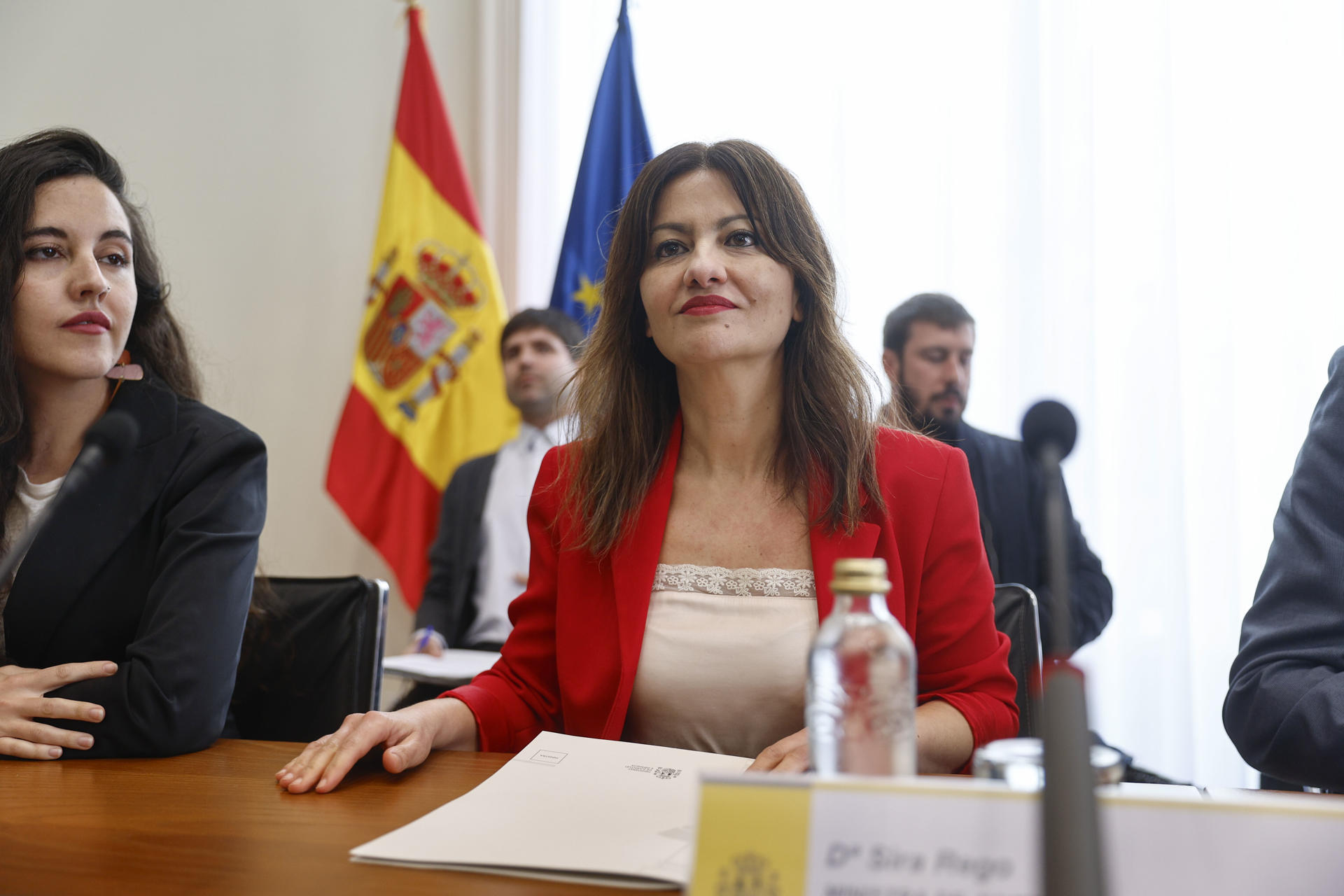 La ministra de Juventud e Infancia, Sira Rego, preside la reunión del Pleno de la Conferencia Sectorial de Infancia y Adolescencia, este lunes en Madrid. EFE/ Rodrigo Jiménez