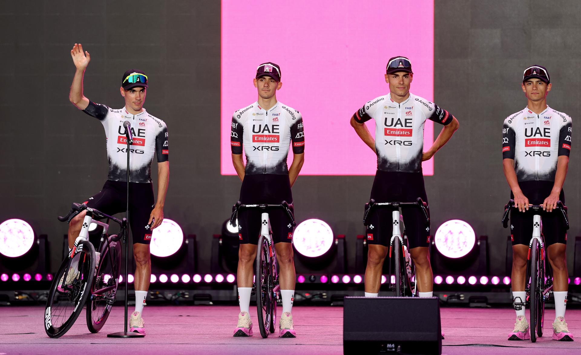 La 108ª edición del Giro de Italia se lanza este viernes desde Durrës, la ciudad más antigua de Albania, cercana a la capital, Tirana, y lo hará con una etapa de media montaña que otorgará la primera maglia rosa, a la que aspiran el próximo 1 en Roma como máximos favoritos el español Juan Ayuso y el esloveno Primoz Roglic.