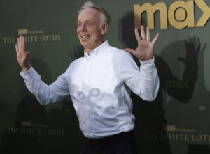 Foto de archivo del creador de la serie The White Lotus, Mike White. EFE/RUNGROJ YONGRIT