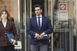 Alberto González Amador, pareja de Isabel Díaz Ayuso en una imagen de archivo a la salida de los Juzgados. EFE/ Rodrigo Jimenez