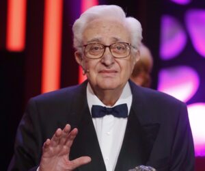 El actor, productor y director Mariano Ozores recibe el Goya de Honor en 2016. Imagen de archivo. EFE/Ballesteros