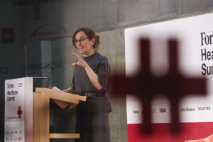 Imagen de archivo de la ministra de Sanidad, Mónica García, en la VII edición del Forbes Summit Healthcare 2025, en Madrid. EFE/ Blanca Millez