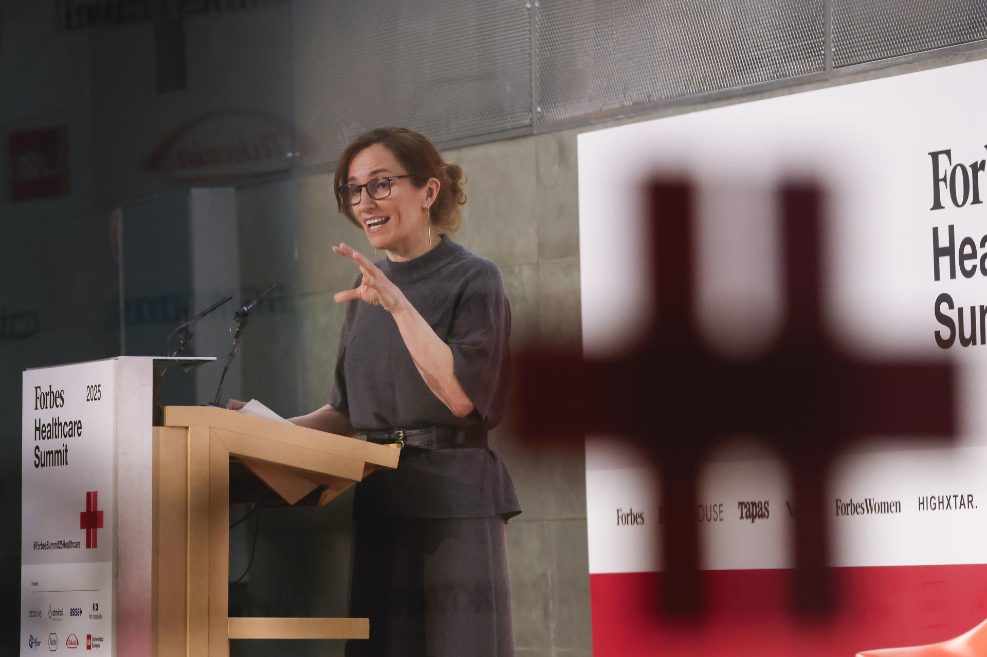 Imagen de archivo de la ministra de Sanidad, Mónica García, en la VII edición del Forbes Summit Healthcare 2025, en Madrid. EFE/ Blanca Millez
