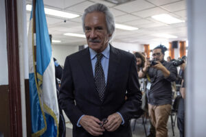 El periodista guatemalteco José Rubén Zamora Marroquín. EFE/David Toro Escobar